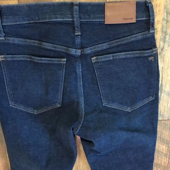 Madewell dark wash jeans Size 25 skinny inseam 29” denim casual mid rise - Picture 4 of 6